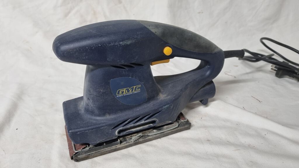 Launceston Tool Library DD GMC NLE180 1/3 Sheet Sander